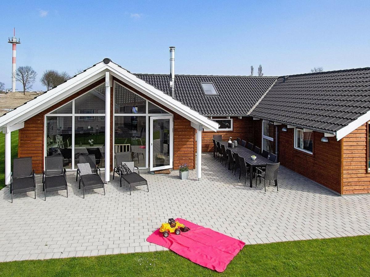 12 Person Holiday Home In Hasselberg คัพเพล์น ห้อง รูปภาพ